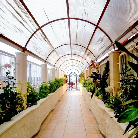 Apartamento Damas Playa Levante Benidorm